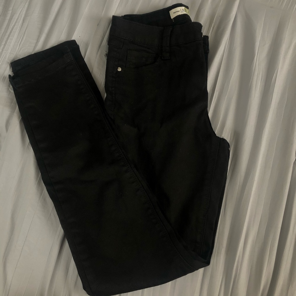 Black Jeans